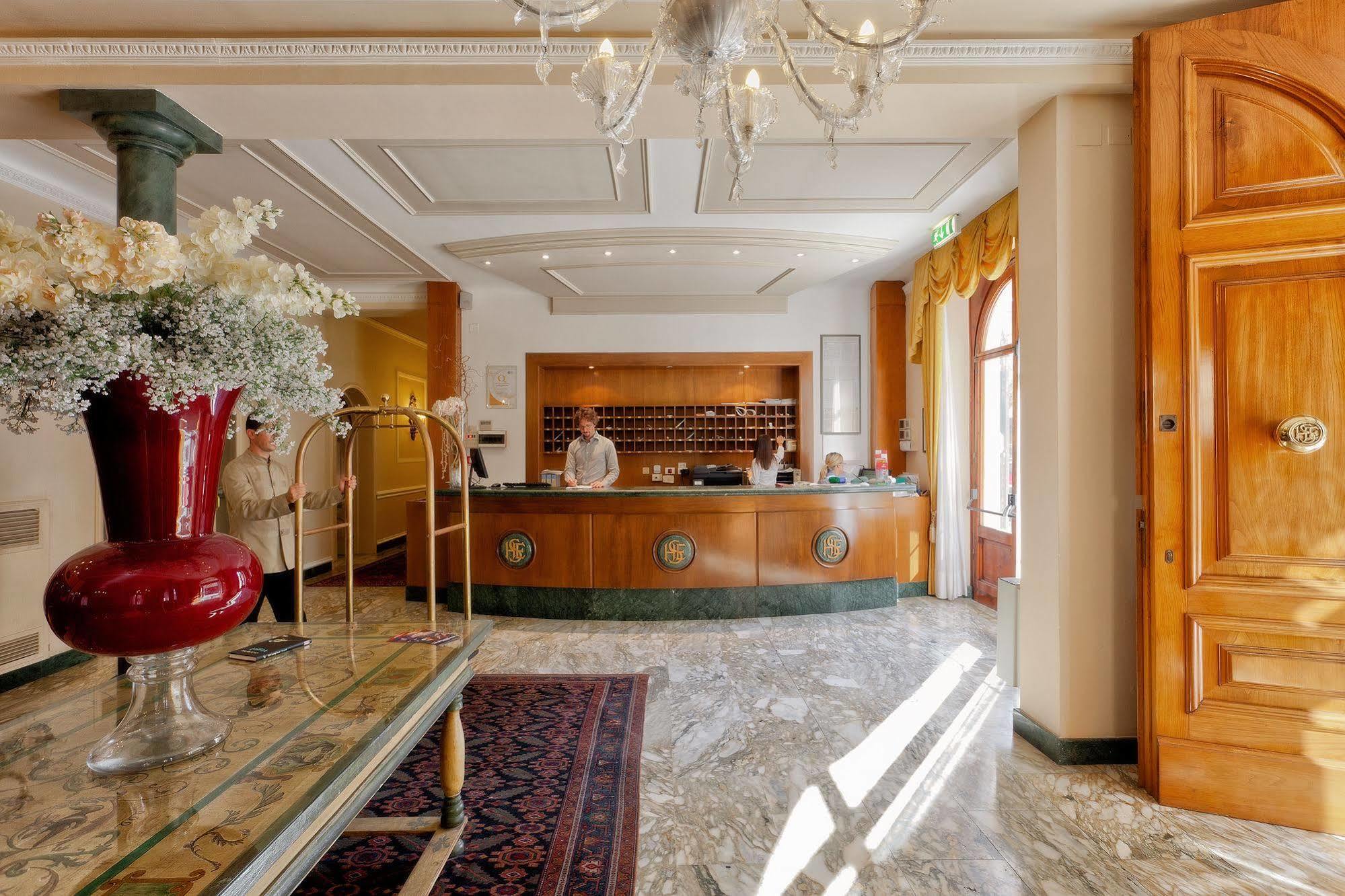 Hotel Ercolini & Savi Монтекатини Терме Екстериор снимка